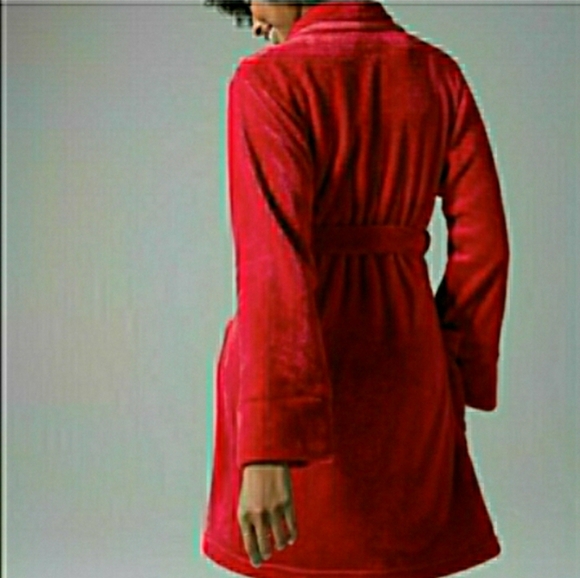 🔥SALE🔥 Red Robe Plush Luxury Soft Soma S/M NWT 🥰 RETAIL $84- - Picture 4 of 8